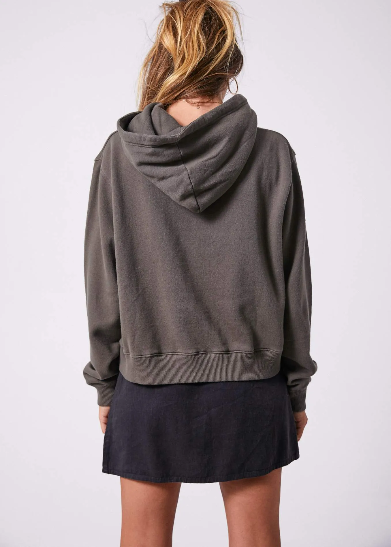 Afends Womens Drive In - Cropped Boyfriend Hood - Military