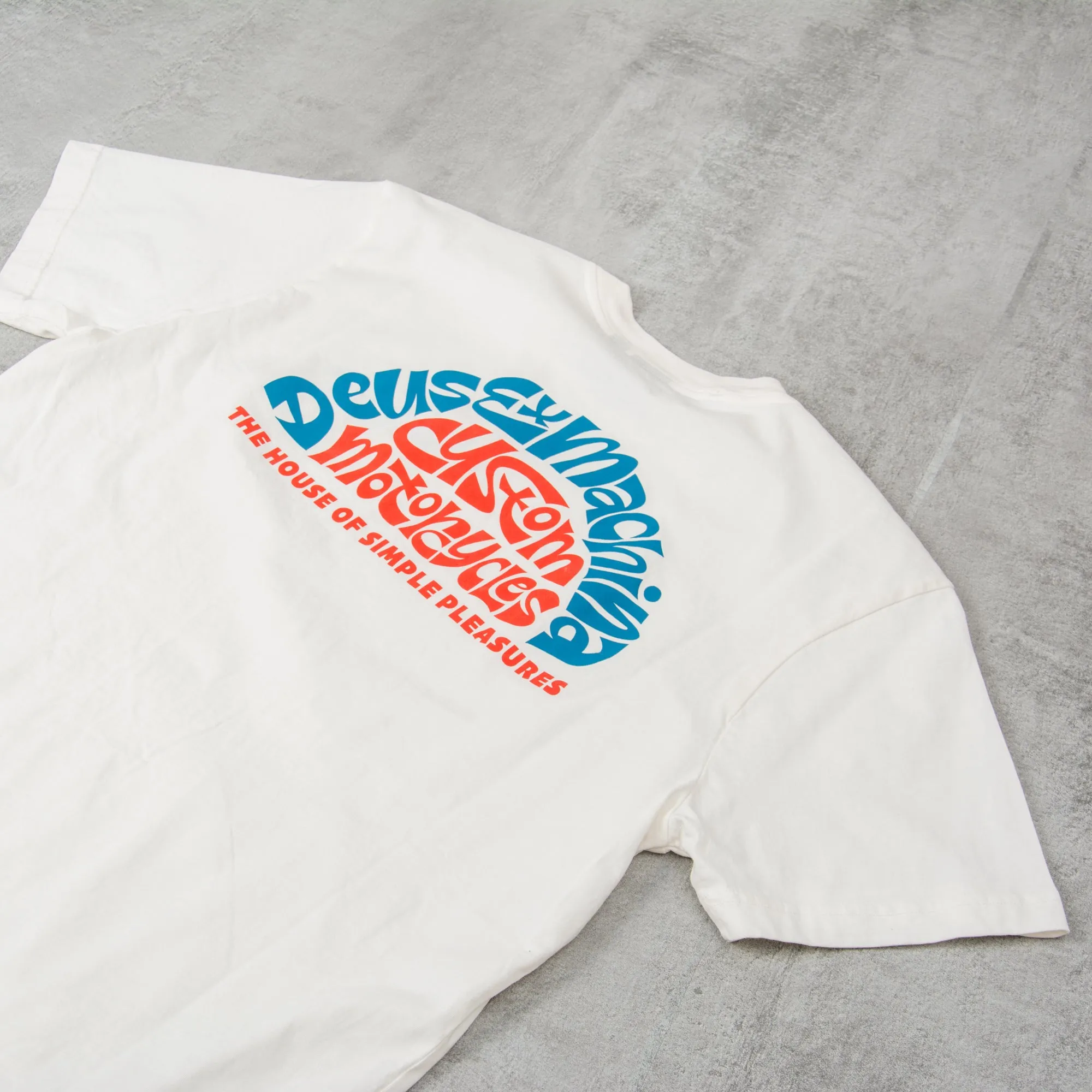 Deus Ex Machina Tables Tee - Vintage White